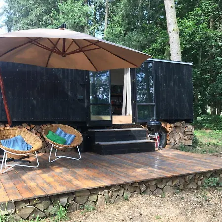 Maringotka Supina Camping Vyzlovka